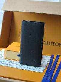Picture of Louis Vuitton Wallets _SKUfw236176168fw